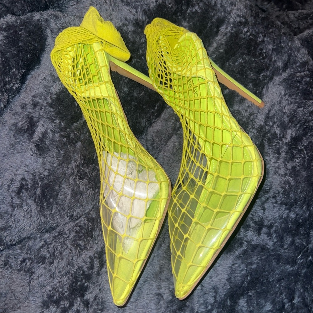 🆕 Pointed Mesh Sock Pumps RUNS SMALL - Picture 5 of 6